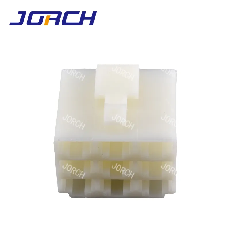 DJ 7091-6. 3-21 9 hull egnet for bilkoblingsutstyr for biler
